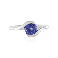 Anello in argento con Tanzanite