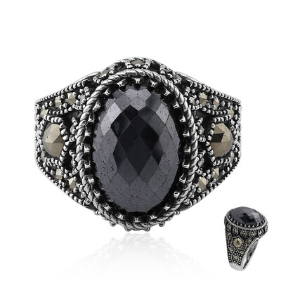 Anello in argento con Ematite Nera (Annette classic)