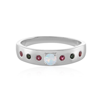 Anello in argento con Opale di Welo