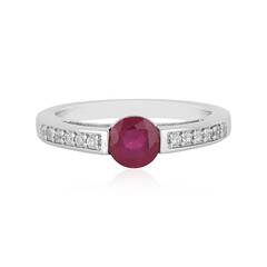 Anello in argento con Rubino del Madagascar