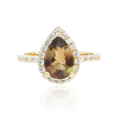 Anello in oro con Andalusite