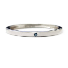 Anello in argento con Diamante Blu