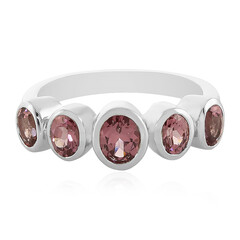 Anello in argento con Granato Malaya