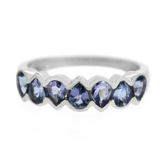 Anello in argento con Tanzanite