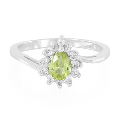 Anello in argento con Peridoto Manchuria