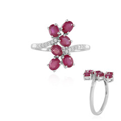 Anello in argento con Rubino del Madagascar