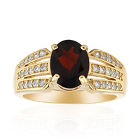 Anello in argento con Granato