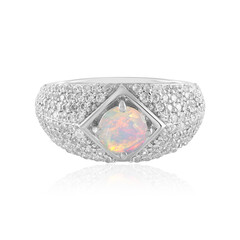 Anello in argento con Opale di Welo (de Melo)