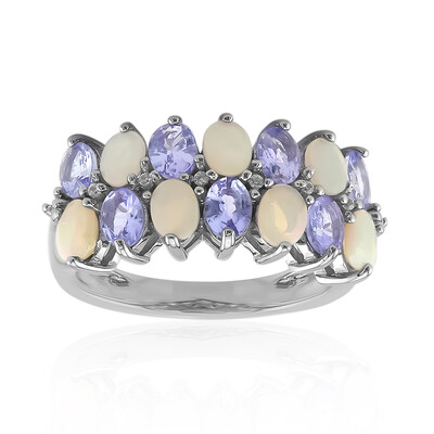 Anello in argento con Opale di Welo