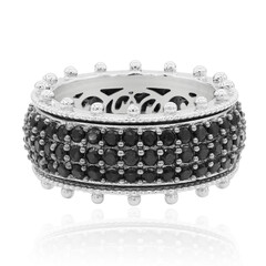 Anello in argento con Spinello Nero (Dallas Prince Designs)