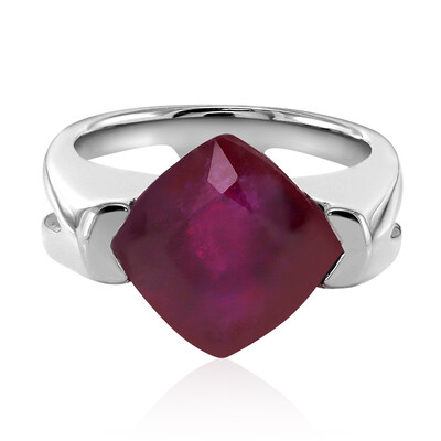 Anello in argento con Rubino del Madagascar