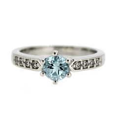 Anello in argento con Topazio Blu Cielo