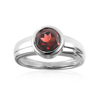 Anello in argento con Granato Mozambico