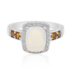Anello in argento con Opale di Welo