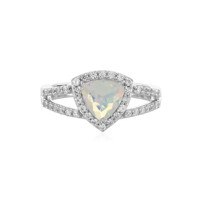 Anello in argento con Opale di Welo