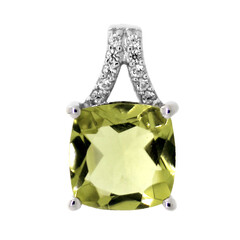 Ciondolo in argento con Quarzo Ouro Verde
