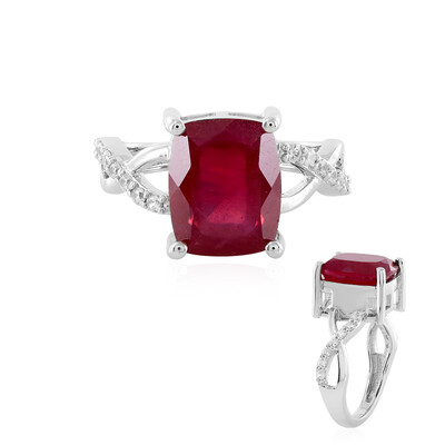 Anello in argento con Rubino del Madagascar
