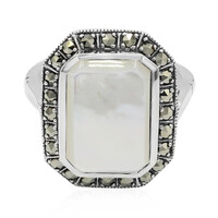 Anello in argento con Madreperla