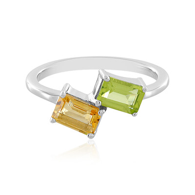 Anello in argento con Peridoto