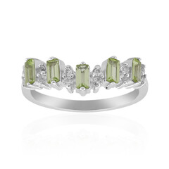 Anello in argento con Peridoto della Birmania