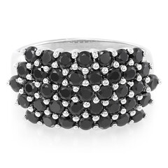 Anello in argento con Spinello Nero