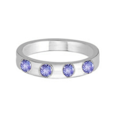 Anello in argento con Tanzanite