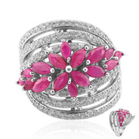 Anello in argento con Rubino della Birmania