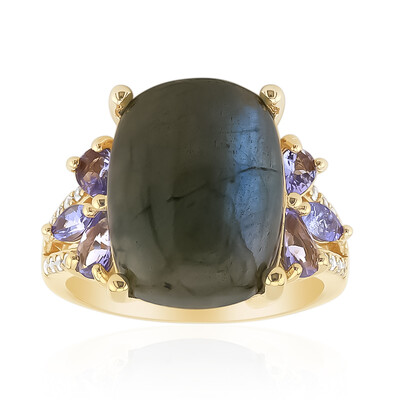 Anello in argento con Labradorite