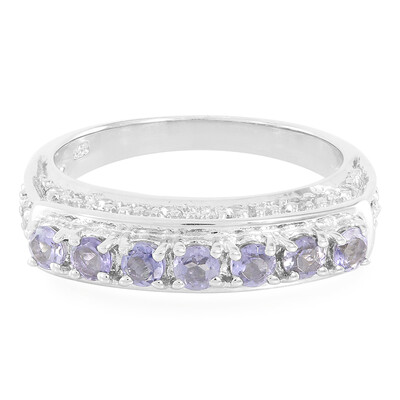 Anello in argento con Iolite del Madagascar