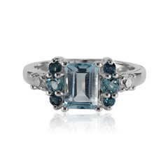 Anello in argento con Topazio Blu Cielo