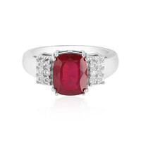 Anello in argento con Rubino del Madagascar