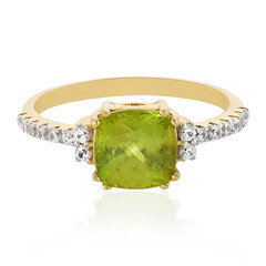 Anello in oro con Sfene