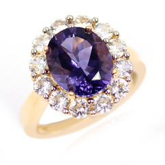 Anello in oro con Quarzo Mirtillo