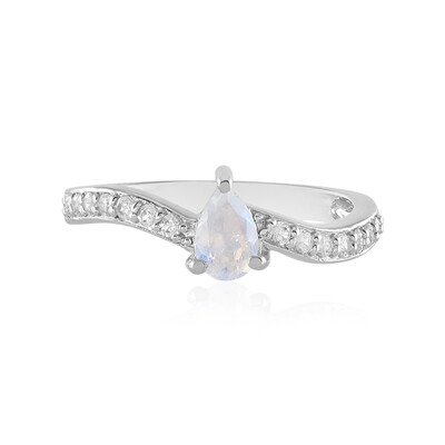 Anello in argento con Pietra di Luna Arcobaleno