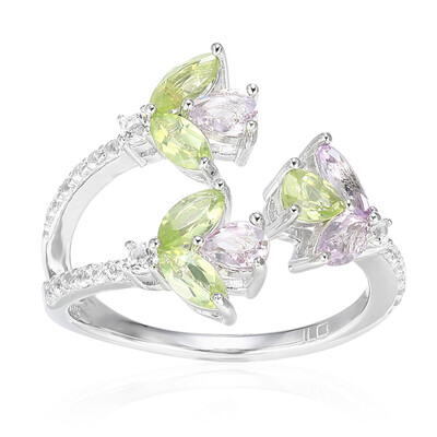 Anello in argento con Peridoto