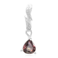 Ciondolo in argento con Zaffiro Cangiante (non riscaldato)