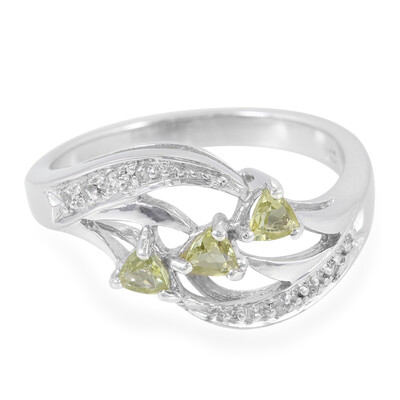 Anello in argento con Apatite Xia