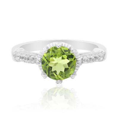 Anello in argento con Peridoto