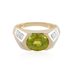 Anello in oro con Sfene