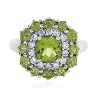 Anello in argento con Peridoto