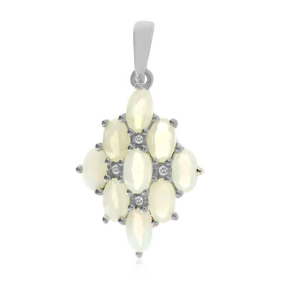 Ciondolo in argento con Opale di Welo