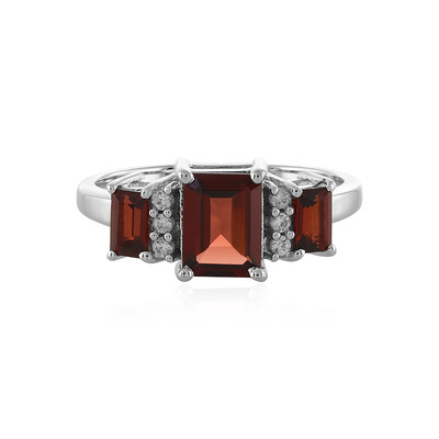 Anello in argento con Granato Mozambico