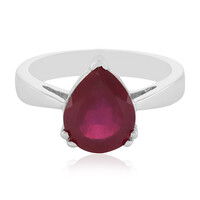 Anello in argento con Rubino del Madagascar