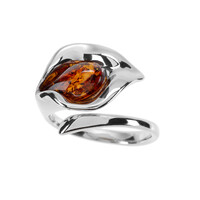 Anello in argento con Ambra Baltica