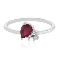 Anello in argento con Rubino del Madagascar