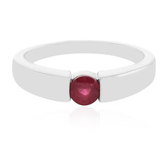 Anello in argento con Rubino del Madagascar