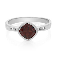Anello in argento con Granato Mozambico
