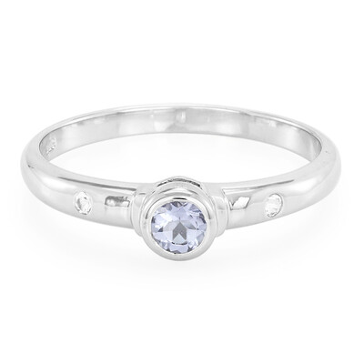 Anello in argento con Iolite del Madagascar