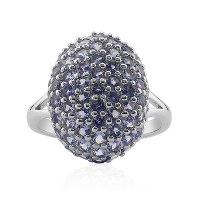 Anello in argento con Tanzanite