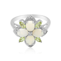 Anello in argento con Opale Bianco